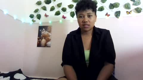 Vayannah online show from 07-27-26, 07:26