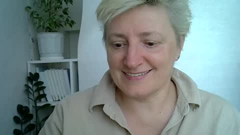 Snapshot of vea_motty chatting on 05-07-26, 03:17 vea_motty online show from 05-07-26, 03:17