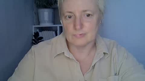 Snapshot of vea_motty chatting on 06-04-26, 06:25 vea_motty online show from 06-04-26, 06:25