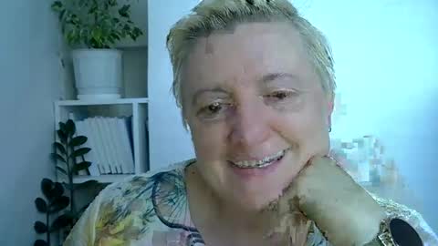 Snapshot of vea_motty chatting on 06-07-26, 03:16 vea_motty online show from 06-07-26, 03:16