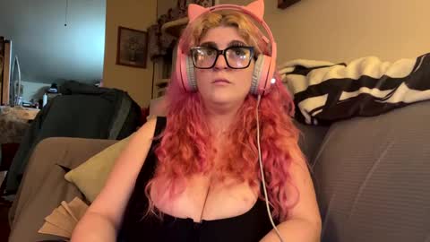 Snapshot of veelehanex3 chatting on 12-14-24, 11:23 Veronica Lehane online show from 12-14-24, 11:23
