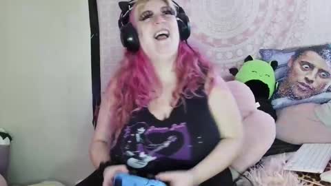 Snapshot of veelehanex3 chatting on 01-09-25, 05:00 Veronica Lehane online show from 01-09-25, 05:00