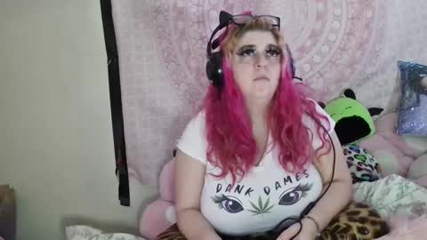 Snapshot of veelehanex3 chatting on 01-30-25, 03:51 Veronica Lehane online show from 01-30-25, 03:51