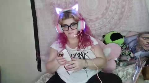Snapshot of veelehanex3 chatting on 02-07-25, 07:50 Veronica Lehane online show from 02-07-25, 07:50