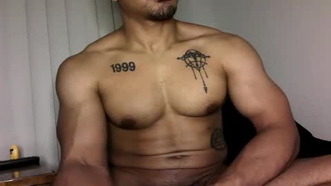 Vegas Love online show from 12-17-25, 09:48