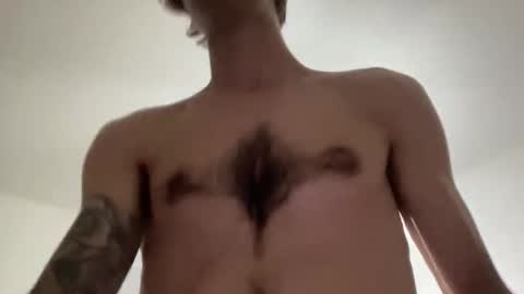 Joeyyy online show from 11-04-25, 03:27