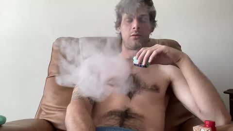 Snapshot of vegassangel chatting on 06-14-26, 07:16 Joeyyy online show from 06-14-26, 07:16