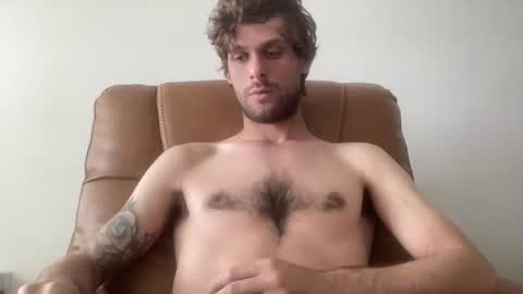 Snapshot of vegassangel chatting on 06-27-26, 01:10 Joeyyy online show from 06-27-26, 01:10