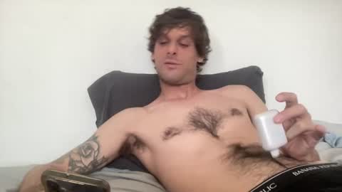Snapshot of vegassangel chatting on 06-30-26, 08:43 Joeyyy online show from 06-30-26, 08:43