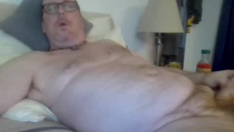 Snapshot of vegasstef chatting on 02-08-25, 12:50 vegasstef online show from 02-08-25, 12:50