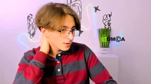 veldi_to online show from 12-23-25, 09:51