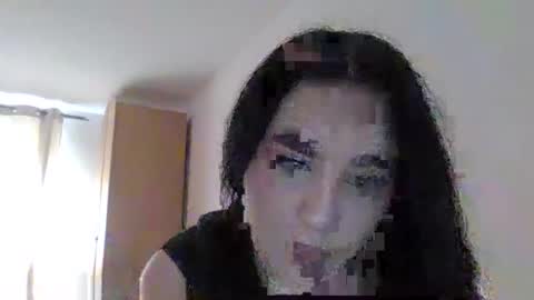 Snapshot of velinora_19 chatting on 11-01-25, 11:12 velinora_19 online show from 11-01-25, 11:12