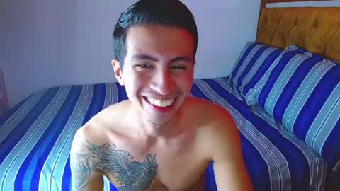 velk_hot1 online show from 04-17-26, 01:36