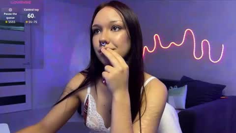 velunie online show from 07-19-26, 02:54