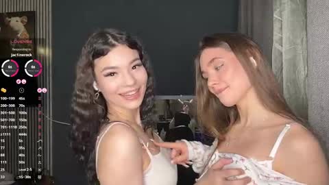 Nia online show from 04-18-26, 06:45