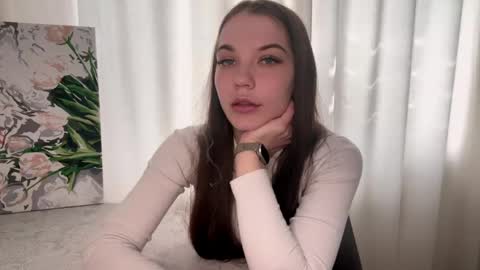 Mila online show from 05-14-26, 11:28
