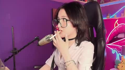 velvet_cak3_ online show from 03-11-26, 08:59