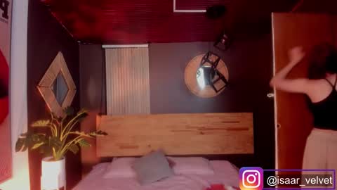 Isabella  online show from 02-18-26, 12:34