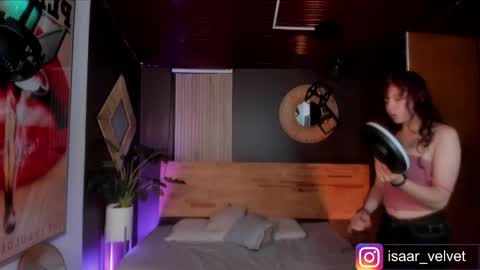 Isabella  online show from 03-13-26, 11:50