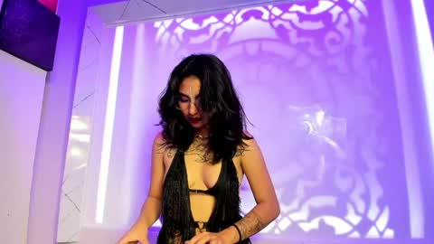 velvet  mystic online show from 05-05-26, 02:41