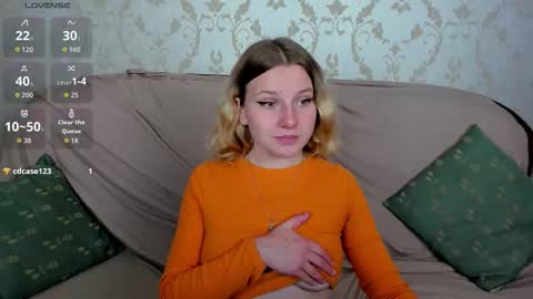 Snapshot of velvet_peach_ chatting on 09-12-25, 05:29 velvet_peach_ online show from 09-12-25, 05:29
