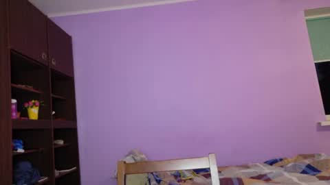 Snapshot of velvet_rosse chatting on 06-24-26, 06:18 Velvet Rosse online show from 06-24-26, 06:18