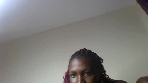 Snapshot of velvet_sexy chatting on 10-14-25, 10:38 velvet_sexy online show from 10-14-25, 10:38