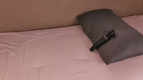 Hey there Im Anna online show from 04-14-26, 02:56