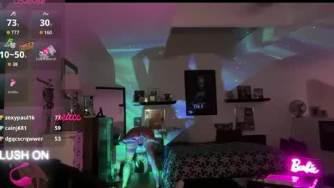 Snapshot of velvetbarbie chatting on 01-20-25, 02:11 VelvetBarbie online show from 01-20-25, 02:11