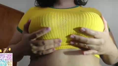 Snapshot of velvetcrystal chatting on 06-14-26, 12:41 Crystal PVT OPEN online show from 06-14-26, 12:41
