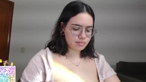 Snapshot of velvetcrystal chatting on 06-23-26, 02:53 Crystal PVT OPEN online show from 06-23-26, 02:53