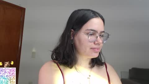Snapshot of velvetcrystal chatting on 06-27-26, 02:16 Crystal PVT OPEN online show from 06-27-26, 02:16