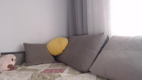 Snapshot of velvetmoon123 chatting on 11-25-25, 11:10 velvetmoon123 online show from 11-25-25, 11:10