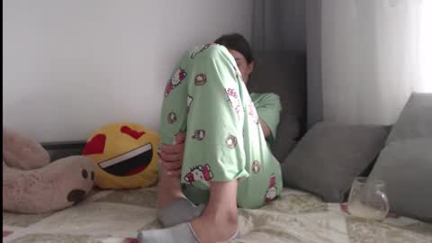 Snapshot of velvetmoon123 chatting on 12-03-25, 09:29 velvetmoon123 online show from 12-03-25, 09:29