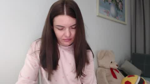 velvetmoon123 online show from 12-22-25, 07:49