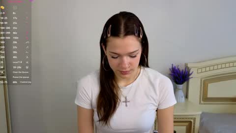 Kelly online show from 04-29-26, 06:17