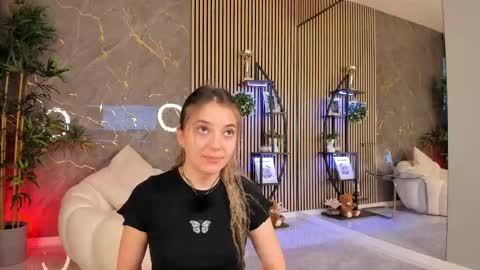 Snapshot of velvetspell chatting on 05-10-26, 03:12 Velvet online show from 05-10-26, 03:12