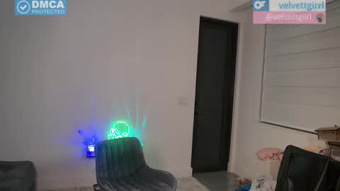 VelvetTGirl online show from 05-25-26, 04:07