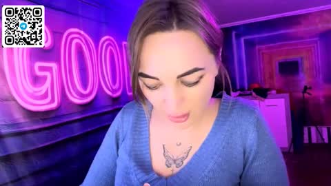 Snapshot of velvettouch4444 chatting on 03-04-26, 07:09 MERYEM online show from 03-04-26, 07:09