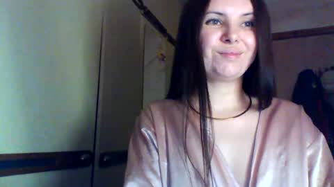 vendi rassell8855 online show from 07-06-26, 12:07