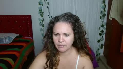 venecasexy44 online show from 05-19-26, 09:37
