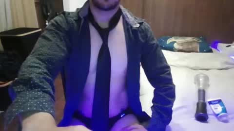 Snapshot of venezuelan420 chatting on 10-29-25, 05:20 venezuelan420 online show from 10-29-25, 05:20