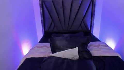 Snapshot of venezuelangoddess chatting on 02-02-25, 06:26 Miss  B. online show from 02-02-25, 06:26