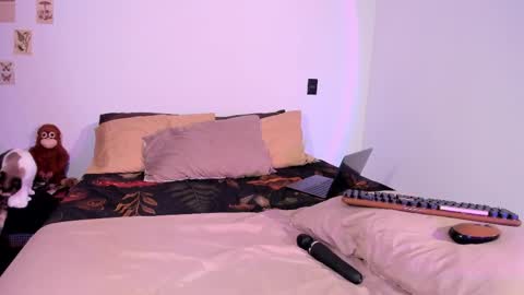 Lanna   online show from 04-09-26, 10:42