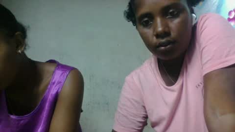 venisca98 online show from 05-14-26, 07:37