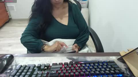 Snapshot of venus496613 chatting on 05-26-26, 10:50 venus496613 online show from 05-26-26, 10:50