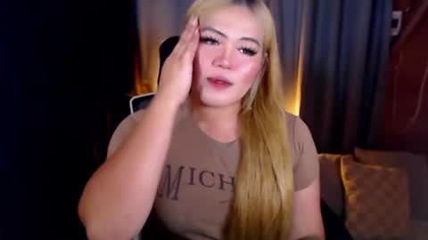 I am Colly Your mystery girl online show from 07-21-26, 12:57