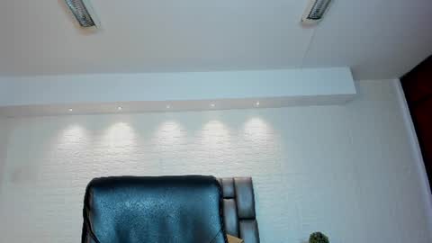 Venus Cooperr online show from 07-20-26, 12:07