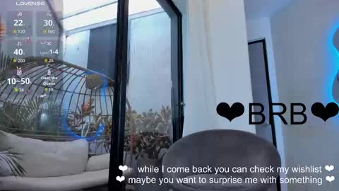 Snapshot of venus_flame chatting on 10-17-25, 11:57 VENUS online show from 10-17-25, 11:57