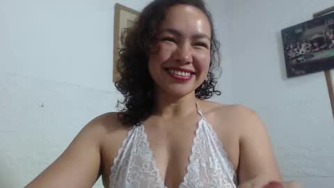 Snapshot of venus_lov chatting on 11-18-25, 10:52 venus_lov online show from 11-18-25, 10:52